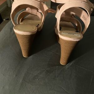 Blush colored wedges.